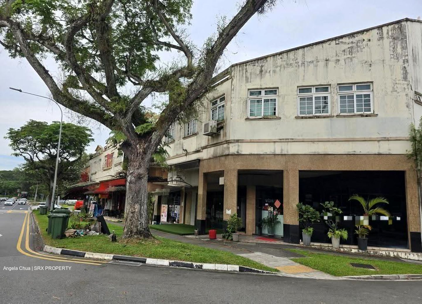 Sembawang Road (D26), Shop House #608501551